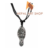 yak bone locket, necklace, Nepali bone handicraft,
bone crafted jewelry, locket and necklaces, bone necklace