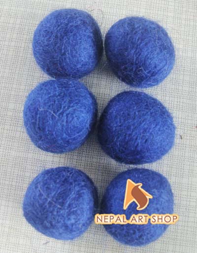 Felting wool balls and rugs projects, wool felt balls, felt wool rugs, wet felting, pom poms, nepal, wholesale, felt pom, diy felt, nepal, fair trade, felted wool, round rugs, pom pom