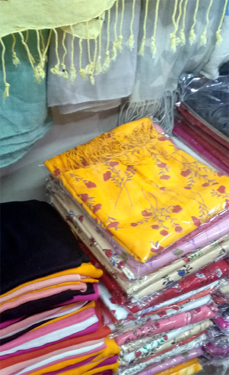 Nepal Pashmina Exports, Nepal Pashmina Trade, Pashmina Exports from Nepal, Nepal Pashmina Industry, Nepal Pashmina Shawls, Nepal Pashmina Scarves, Pashmina Export Business Nepal