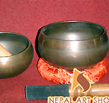 Tibetan bowls, Tibetan singing bowl price, singing bowl frequency, singing bowl set of 7, Singing Bowl Nepal, Tibet, Kathmandu, Nepal arts and crafts