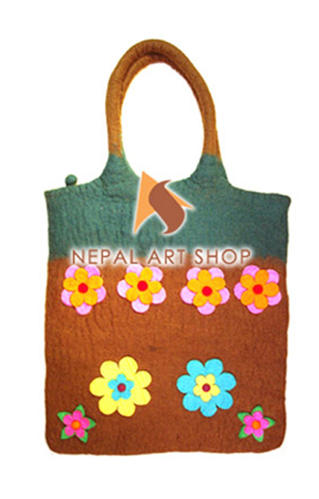 Felted Bag, Felt wool Bag, Tote Bags, Crossbody Bags, felt in nepal, felt and yarn, felt ball, felt industry, Nepal felt products