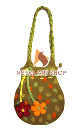 Felted Bag, Felt wool Bag, Tote Bags, Crossbody Bags, felt in nepal, felt and yarn, felt ball, felt industry, Nepal felt products