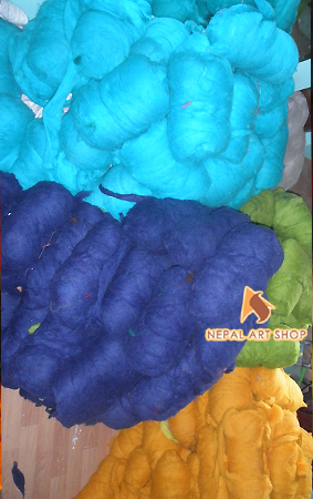 felt wool roving, felted wool, felt wool and yarns, felt wool fabric and yarns, 100% wool felt fabric, felting yarn, felting techniques, needle felting